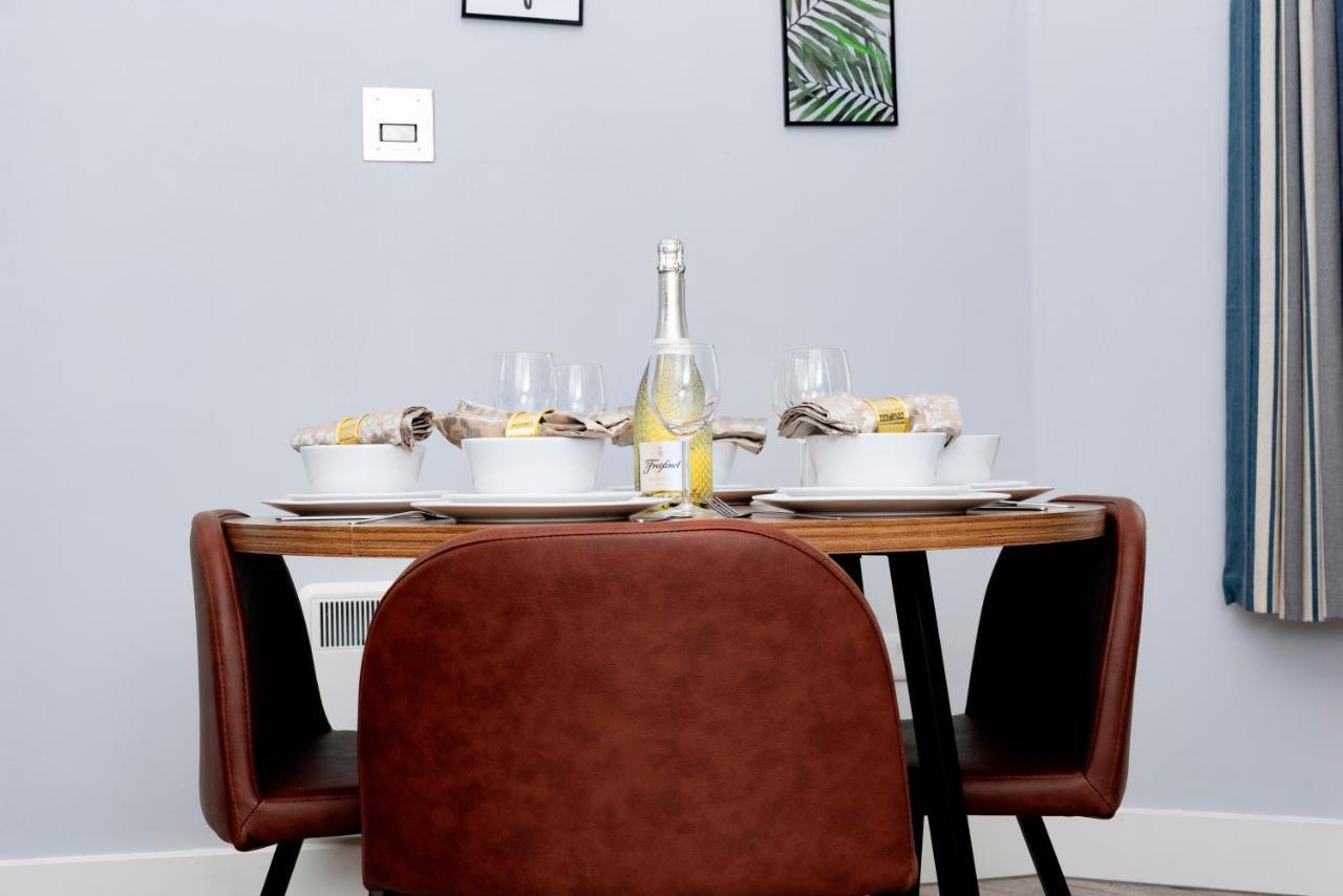 Wrexham Central Stay Apartment Seven Exteriér fotografie